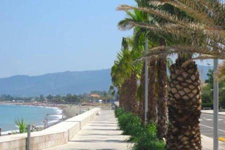 Ferienwohnung Ambra Di Mare SantʼAgata di Militello Exterior foto